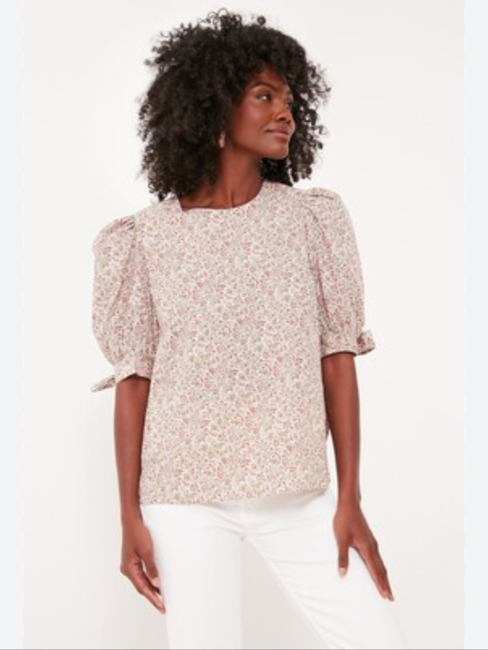 HYACINTH HOUSE TNUCK Puff-Sleeve Floral Fiona Blouse in Rose Pink